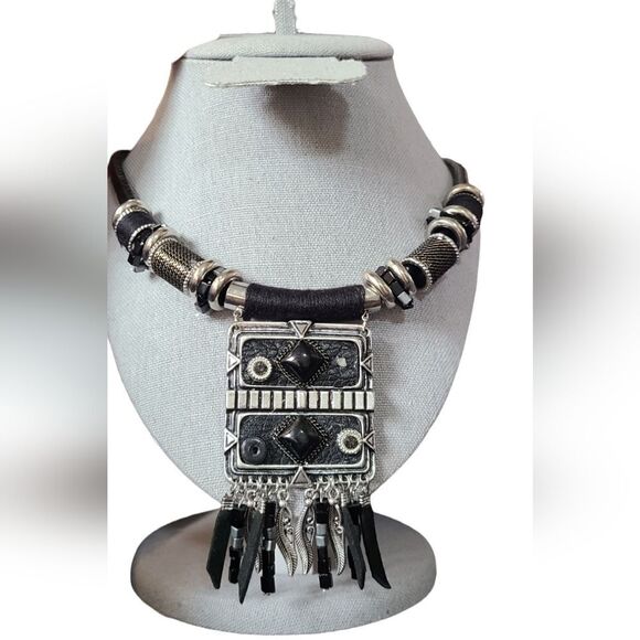 PARIS Necklace Tribal Ethnic Statement Black & Silver Solid Reversible 2… - Picture 1 of 12